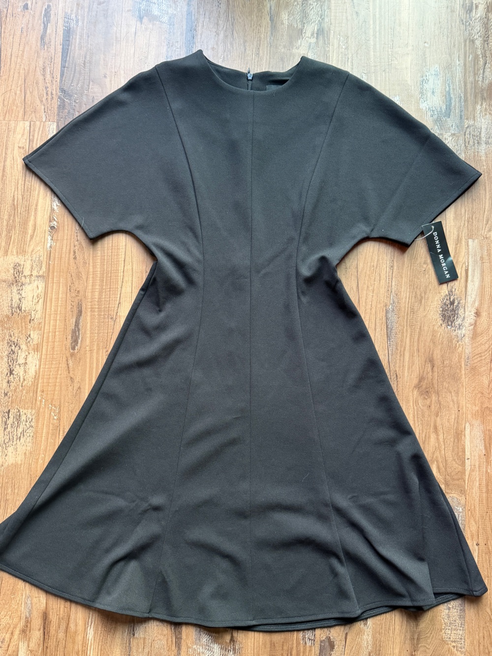 Donna Morgan Black Fit-and-Flare Crewneck Dress